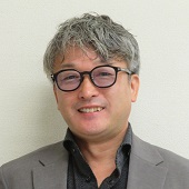 泉保社員