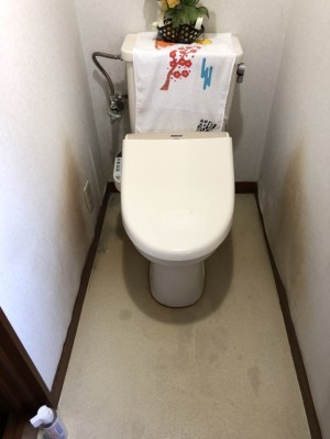 トイレリフォーム前